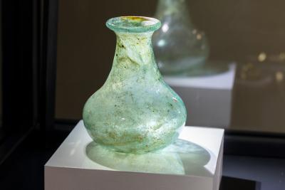 Un verre de l'époque mérovingienne