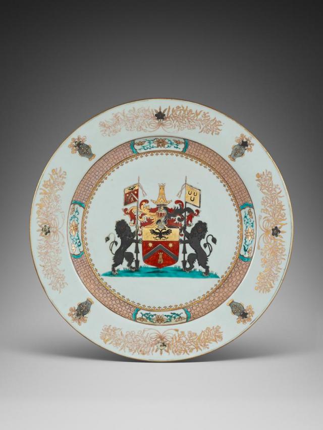 Plat en porcelaine chinoise aux armes de Jacobus-Gerardus de Knyff